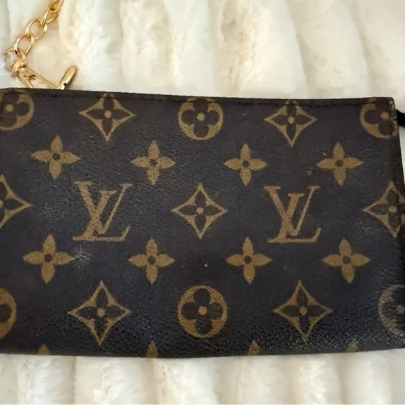 Louis Vuitton Brown and Tan Monogram Clutch Authentic - Picture 4 of 11